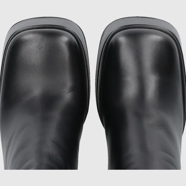 Versace Damen Stiefeletten DVT2P1B00V Kalbsleder